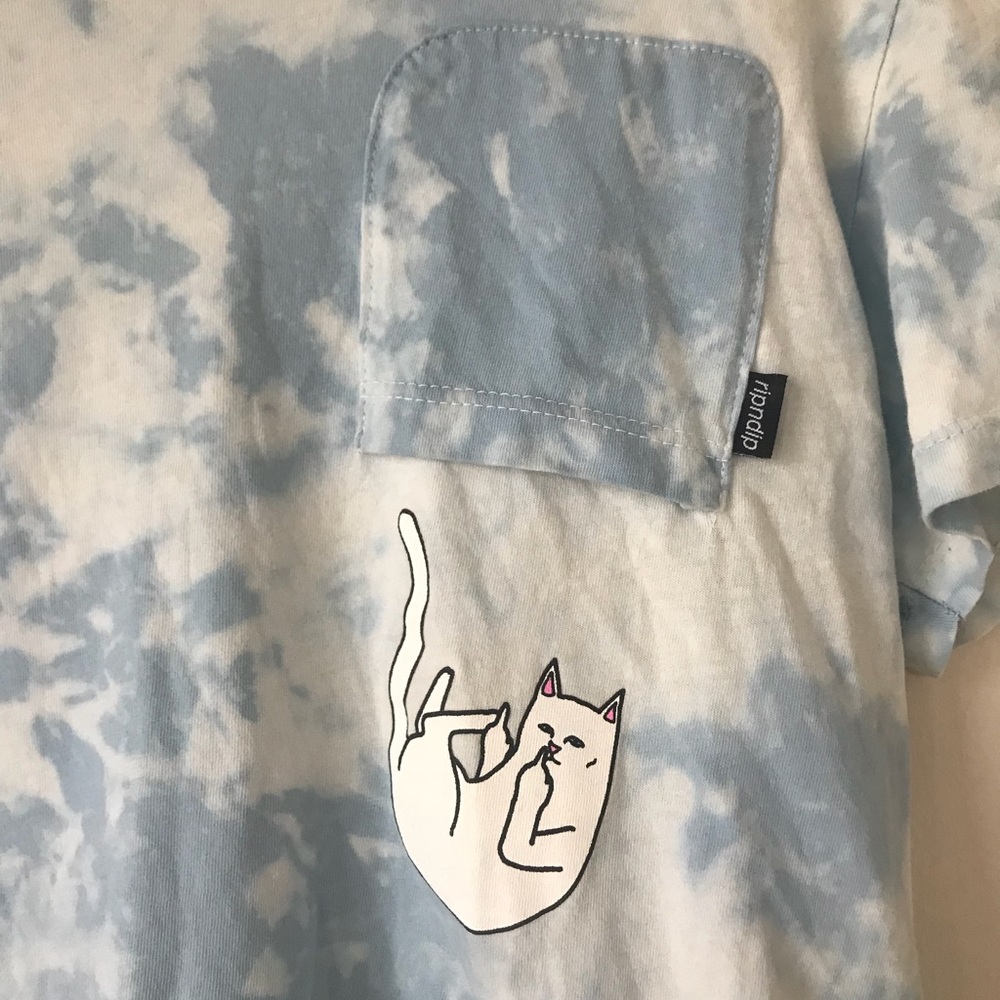 blue tie dye, rip-n-dip T!